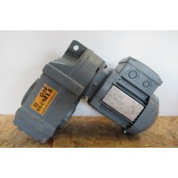 11 RPM  0,18 kW Asmaat 30 mm. Unused